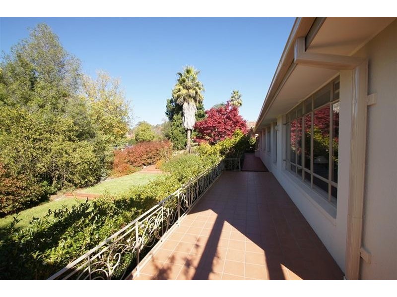 22 Quiros Street, Red Hill ACT 2603