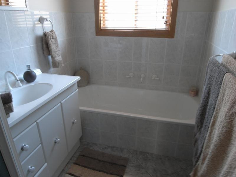 5 Len Waters Street, Ngunnawal ACT 2913