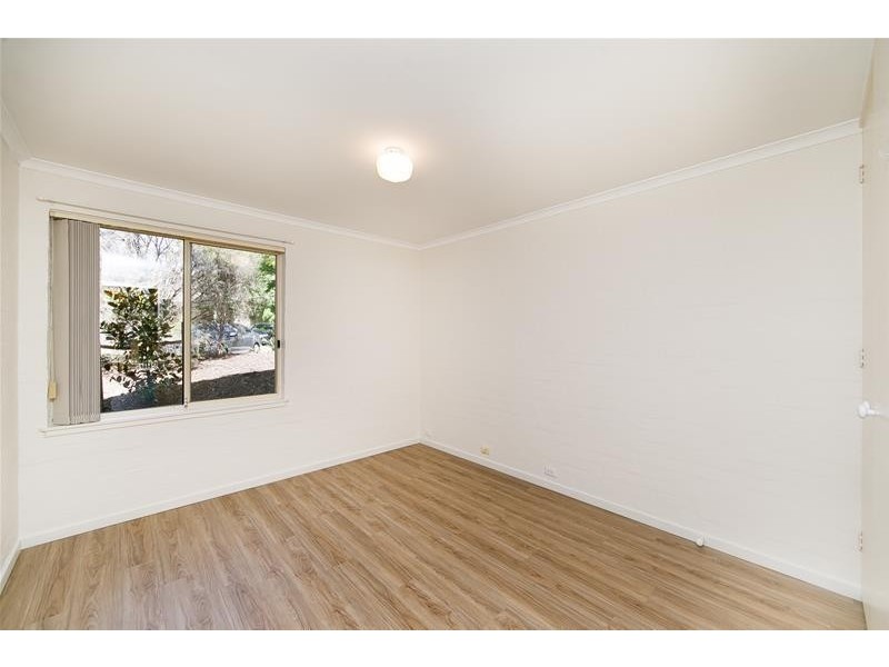 8/4 Antis Street, Phillip ACT 2606