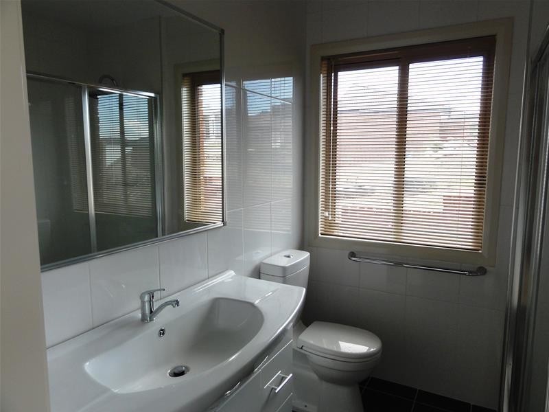 96 Bieundurry Street, Bonner ACT 2914