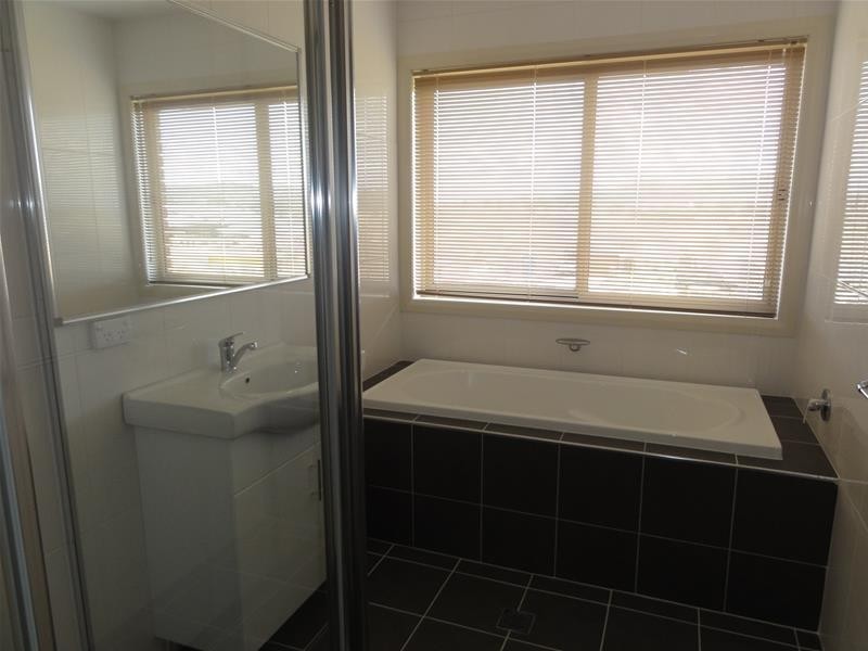 96 Bieundurry Street, Bonner ACT 2914