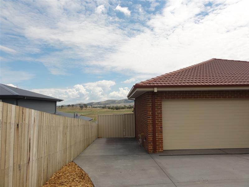 96 Bieundurry Street, Bonner ACT 2914