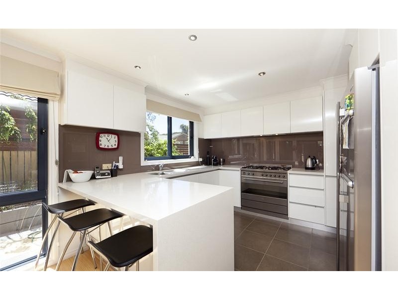 4 Burgan Grove, Jerrabomberra NSW 2619