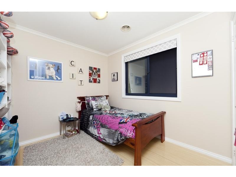 4 Burgan Grove, Jerrabomberra NSW 2619