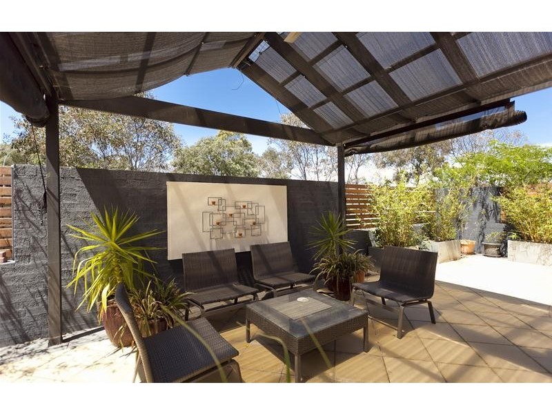 4 Burgan Grove, Jerrabomberra NSW 2619