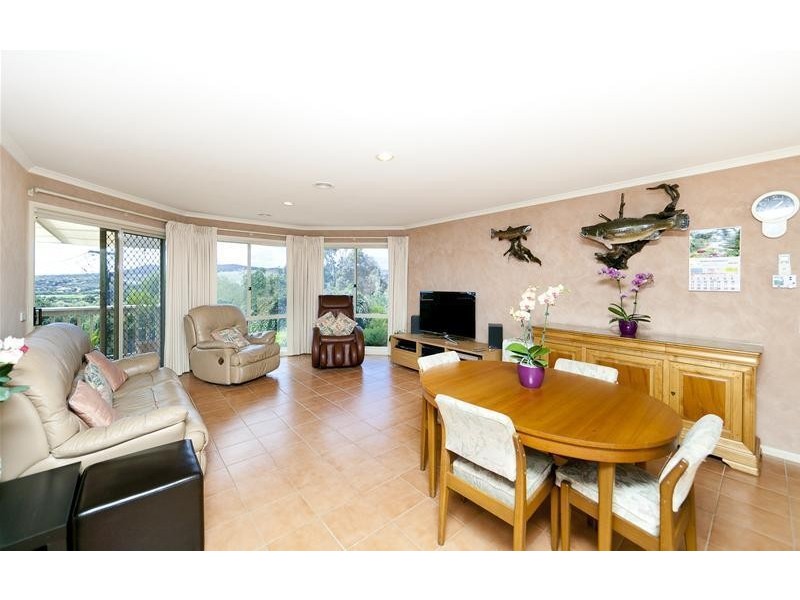 5 Mibus Place, Calwell ACT 2905