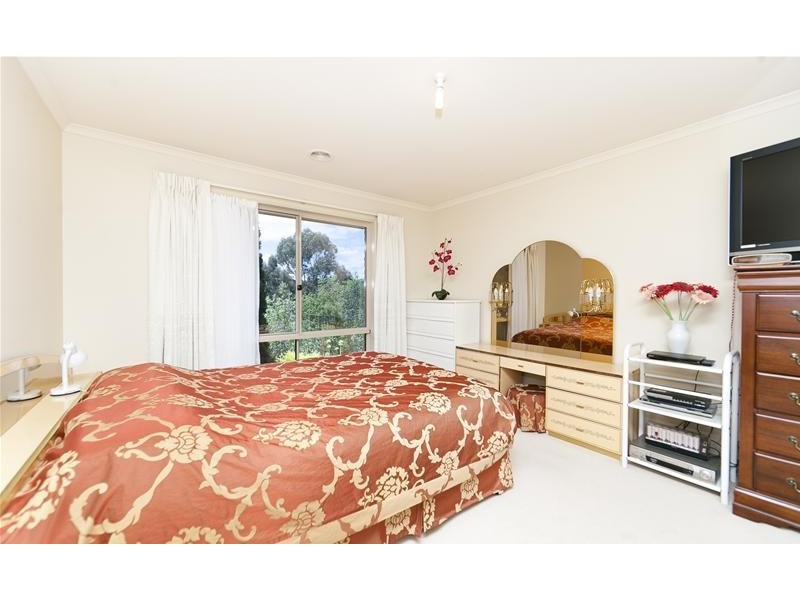 5 Mibus Place, Calwell ACT 2905