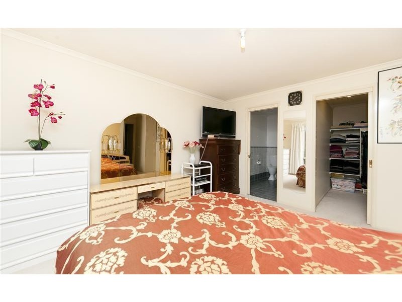 5 Mibus Place, Calwell ACT 2905