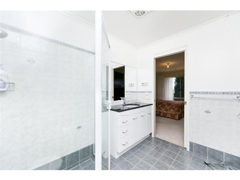 5 Mibus Place, Calwell ACT 2905