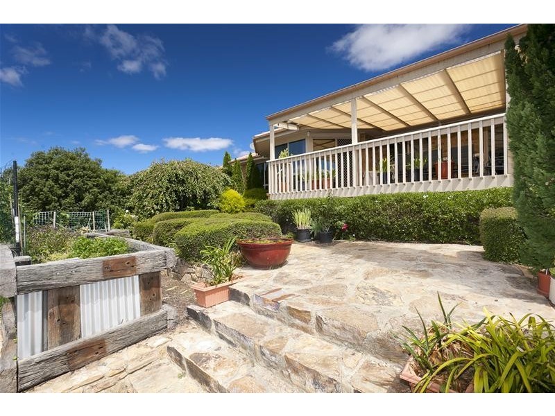 5 Mibus Place, Calwell ACT 2905