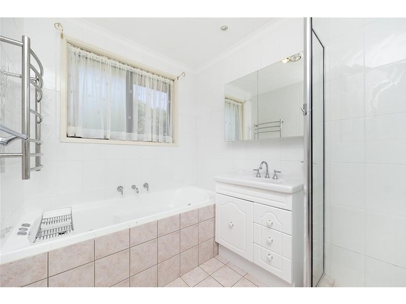 3 Minchin Place, Gowrie ACT 2904