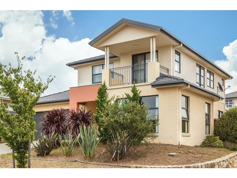 27 Linke Crescent, Bruce ACT 2617