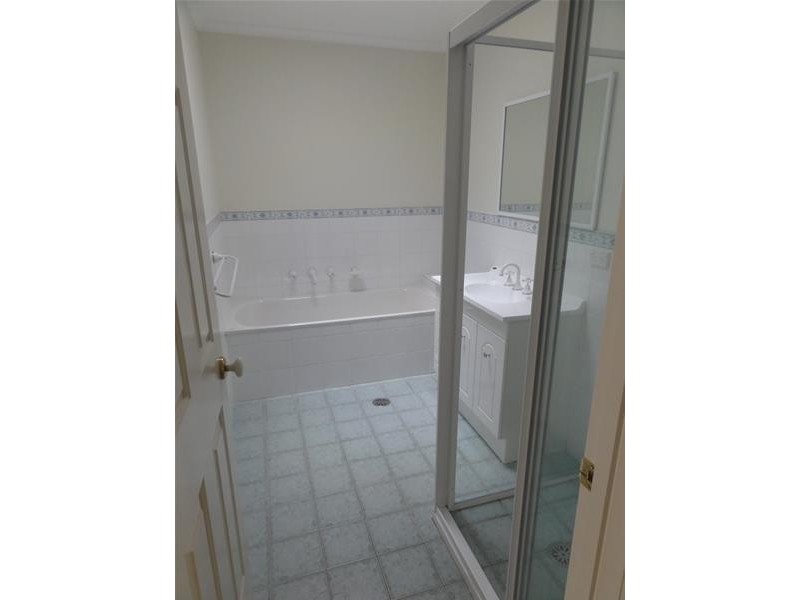 1/10 Fidler  Court, Bruce ACT 2617