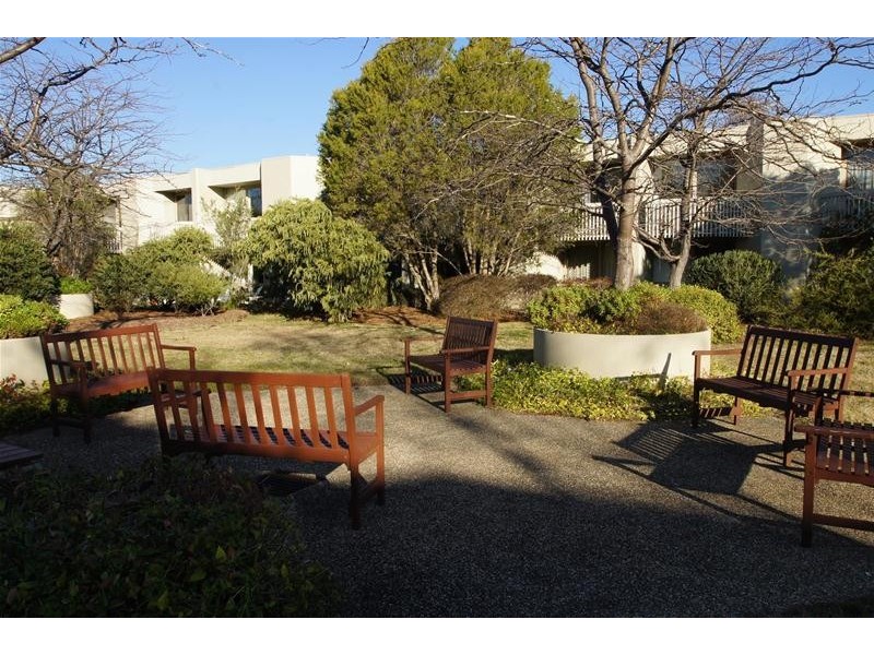 28/26 Macquarie  Street, Barton ACT 2600