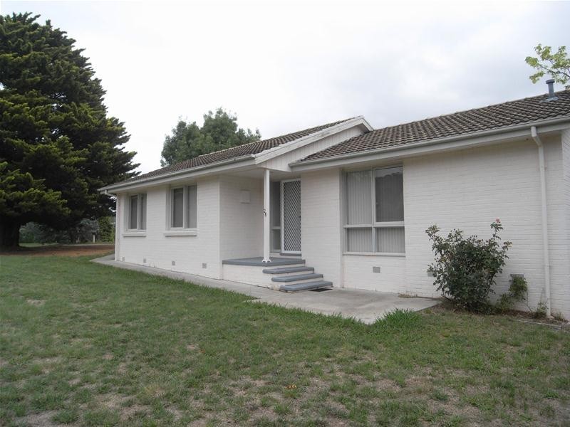 28 Ingamells Street, Garran ACT 2605