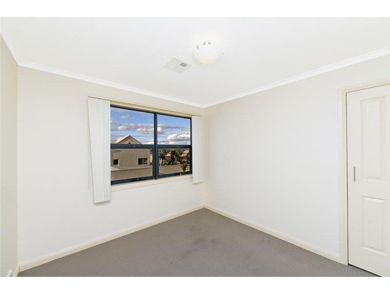 27 Linke Crescent, Bruce ACT 2617