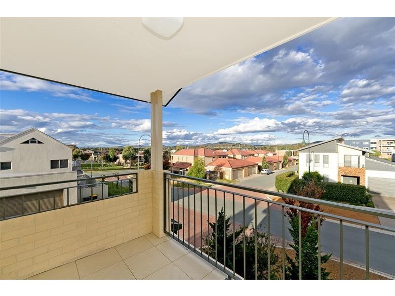 27 Linke Crescent, Bruce ACT 2617