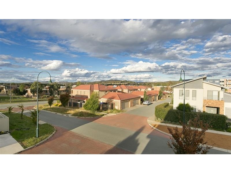 27 Linke Crescent, Bruce ACT 2617