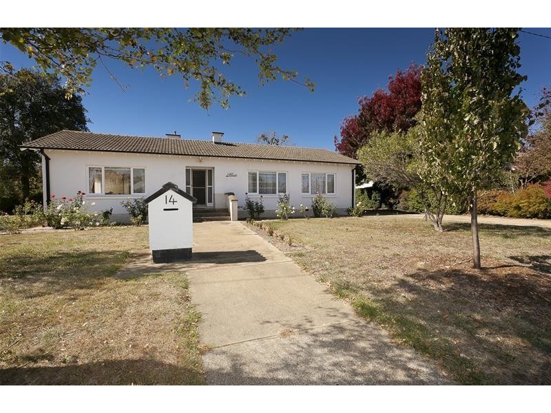 14 Dutton Street, Dickson ACT 2602