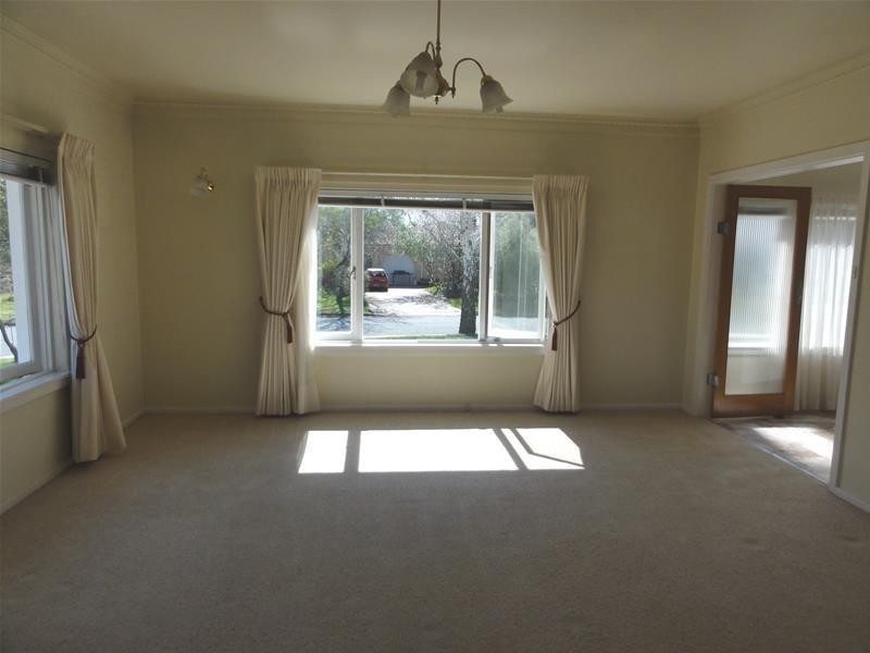 14 Dutton Street, Dickson ACT 2602