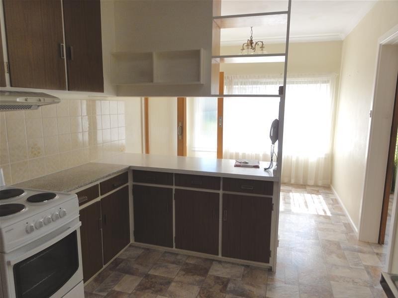 14 Dutton Street, Dickson ACT 2602