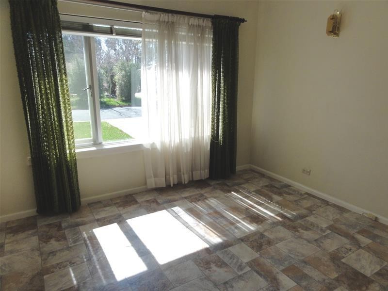 14 Dutton Street, Dickson ACT 2602