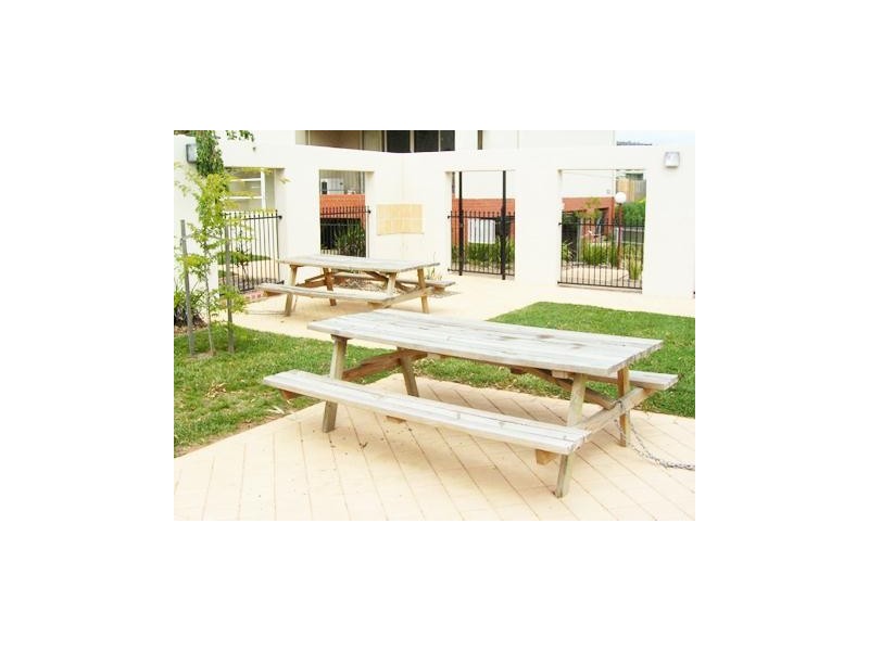 6/20 Federal  Highway, Watson ACT 2602