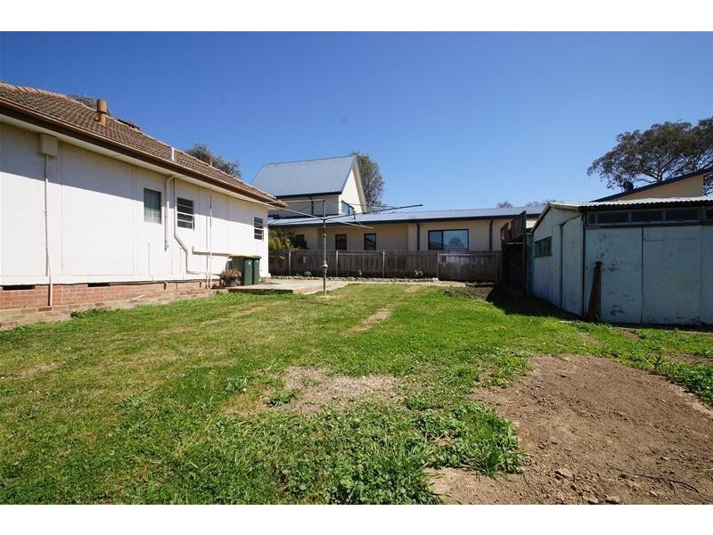 16 Syme Crescent, O’connor ACT 2602