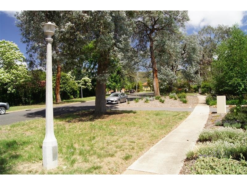 16 Syme Crescent, O’connor ACT 2602