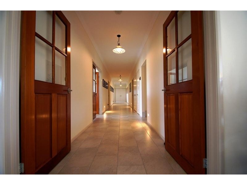 28 Beacon Place, Googong NSW 2620