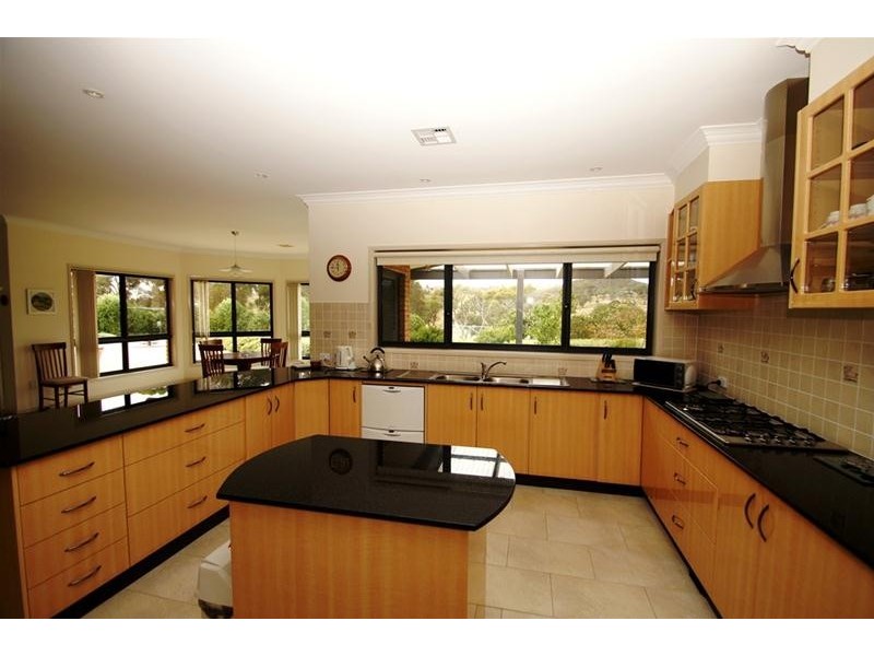 28 Beacon Place, Googong NSW 2620
