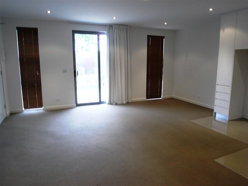 6/139-143 Blamey Crescent, Campbell ACT 2612