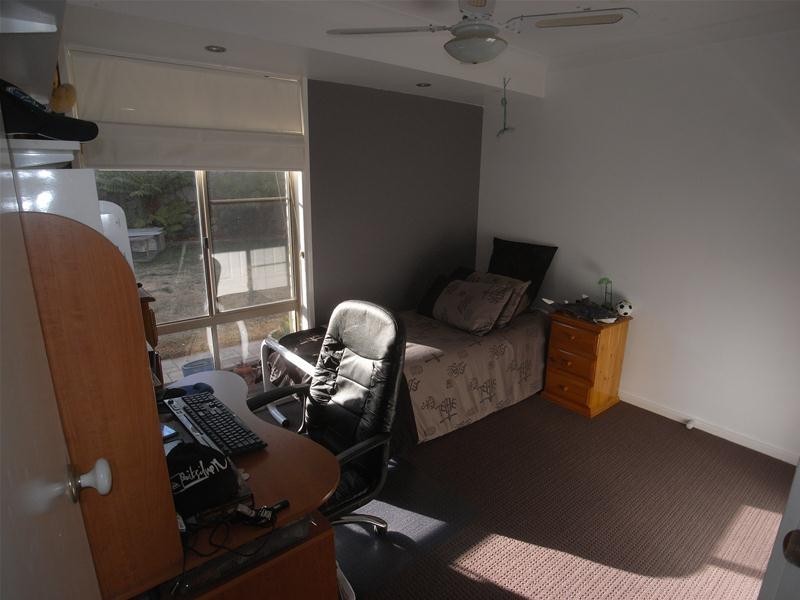 39 Denovan Circuit, Calwell ACT 2905