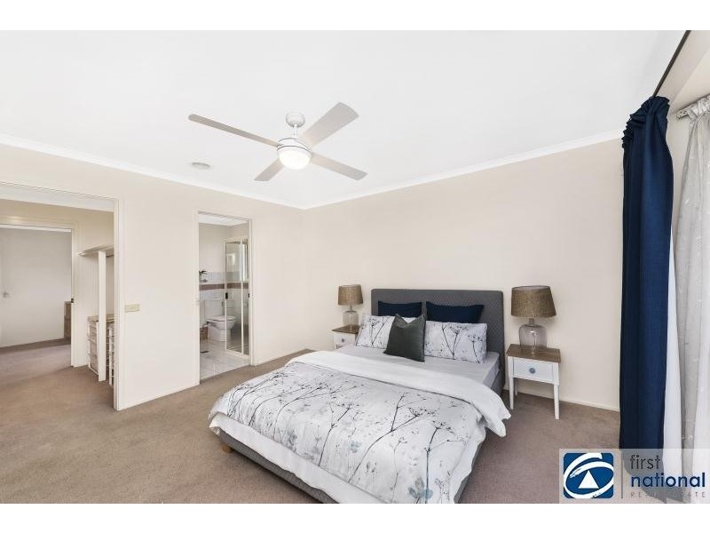 12 Darmody Place, Jerrabomberra NSW 2619