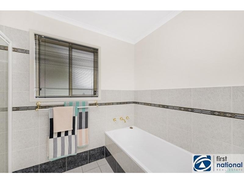 12 Darmody Place, Jerrabomberra NSW 2619