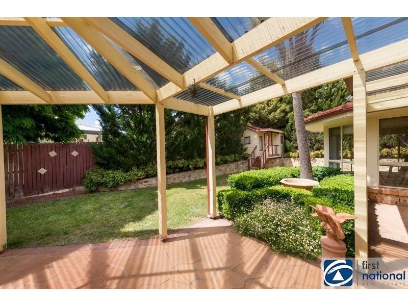 12 Darmody Place, Jerrabomberra NSW 2619