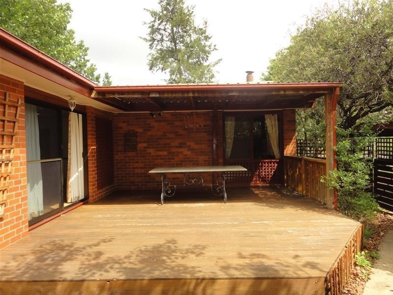 9 Hedley Street, Hackett ACT 2602