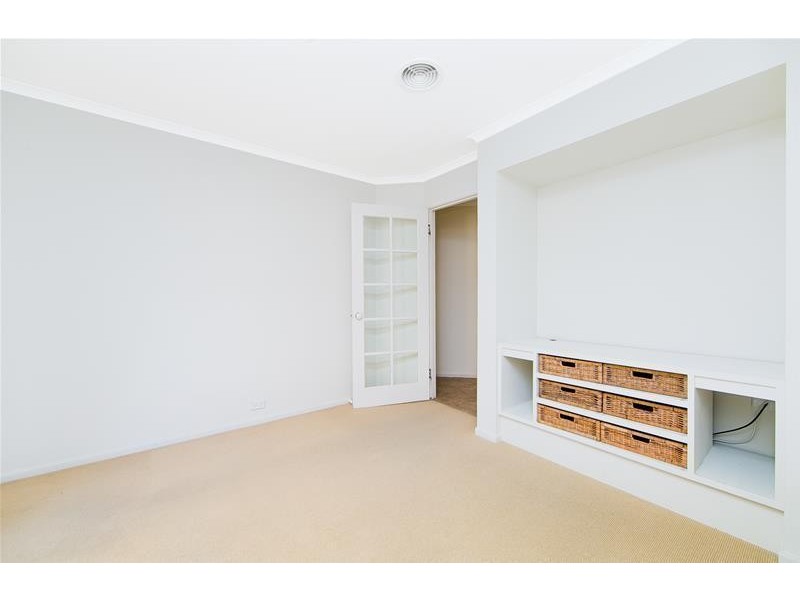 116 Britten Jones  Drive, Holt ACT 2615