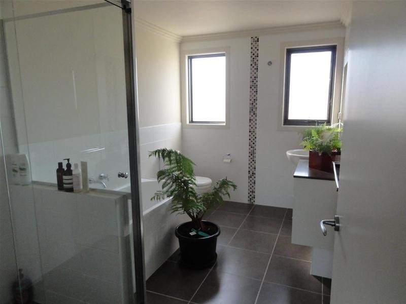 25 Keira Street, Narrabundah ACT 2604