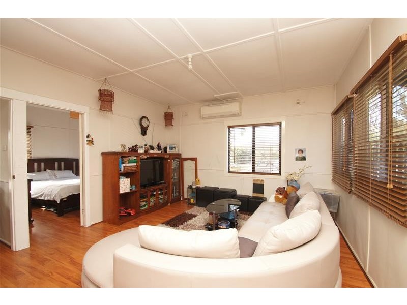 18 Marlee  Place, Narrabundah ACT 2604