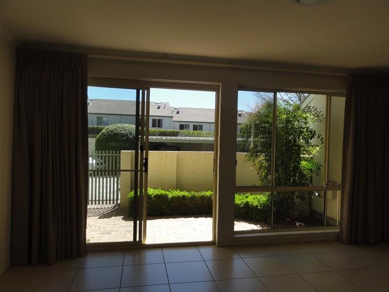 14/4 Antis Street, Phillip ACT 2606