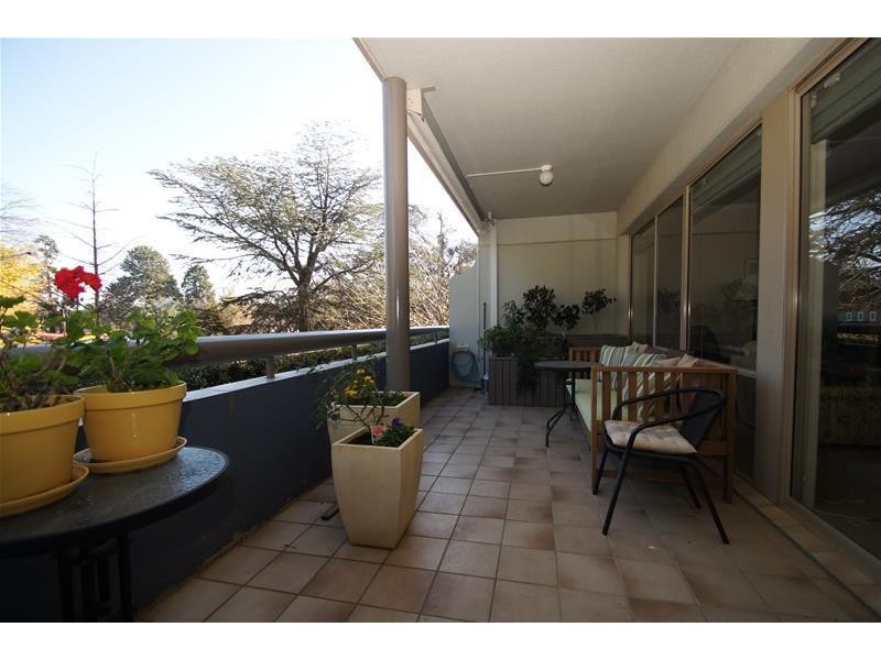 E2/2 Currie Crescent, Griffith ACT 2603