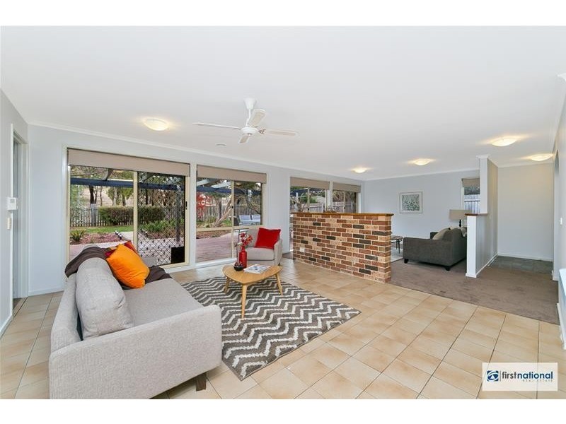 27 Chevalley Loop, Gordon ACT 2906