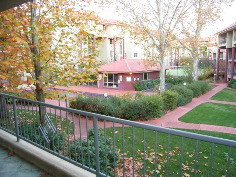 17/30 Cunningham Street, Kingston ACT 2604