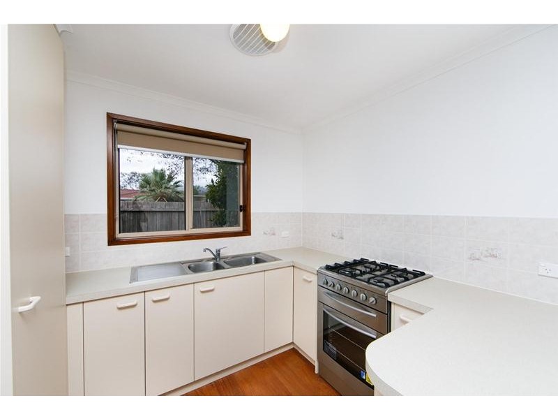 2/1 Stead Place, Banks ACT 2906