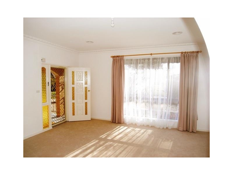 10 Cox Street, Ainslie ACT 2602