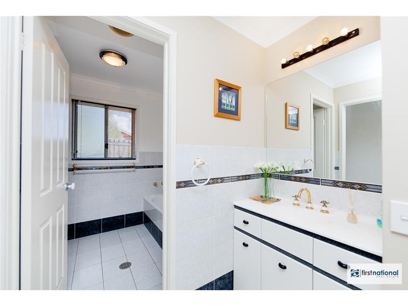 12 Darmody Place, Jerrabomberra NSW 2619