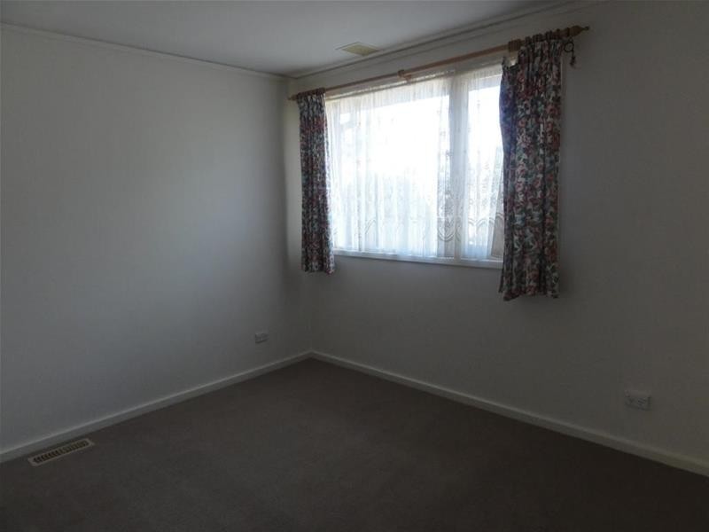 51 Tallara Parkway, Narrabundah ACT 2604