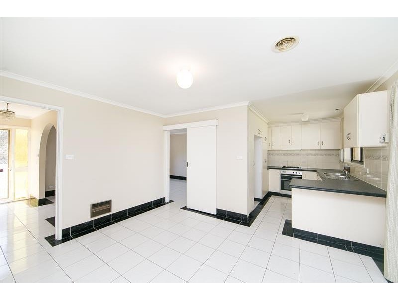 16 Skertchly Place, Florey ACT 2615