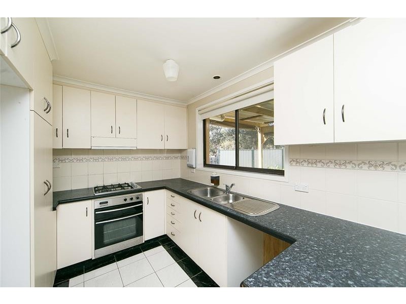 16 Skertchly Place, Florey ACT 2615